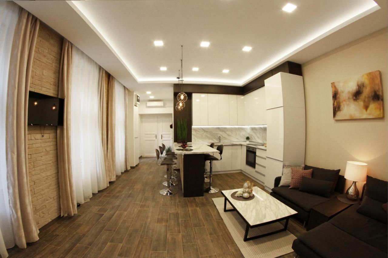 Luxus Design Elisabeth Apartment In The Center Budapeste Exterior foto